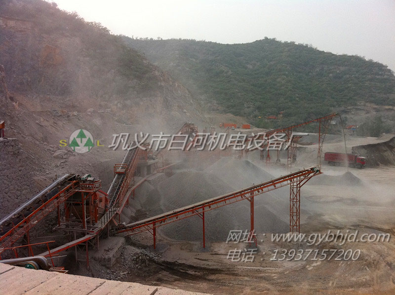 白河機(jī)電砂石生產(chǎn)線(xiàn)河南現(xiàn)場(chǎng)